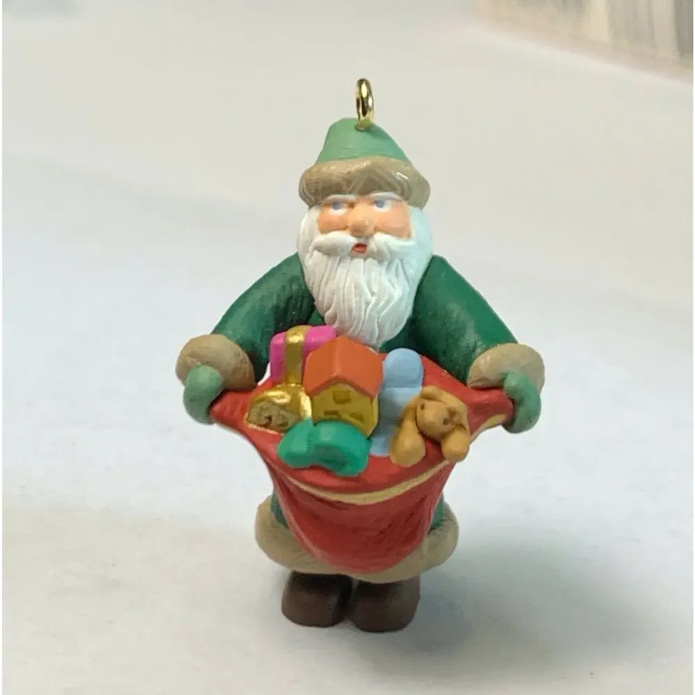 Hallmark KeepSake Miniature Ornaments 3‎ Each: Santa Tin Car Tweety